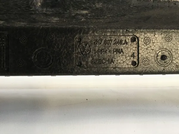 VW Caddy IV Etupuskuri image 2