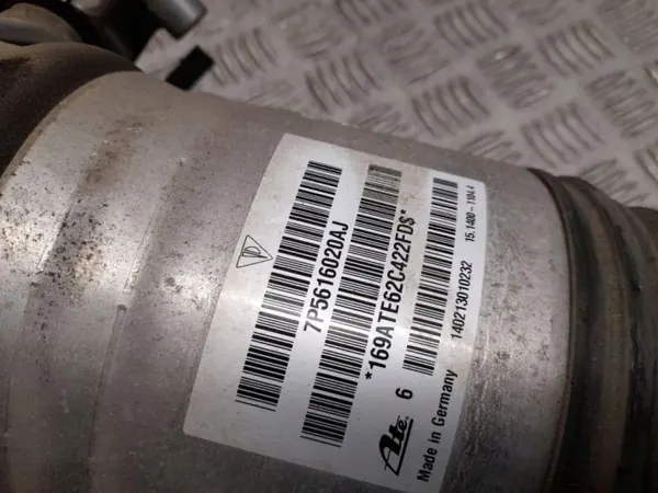 Porsche Cayenne takaoikea iskunvaimennin OEM 7P5616504AE image 4