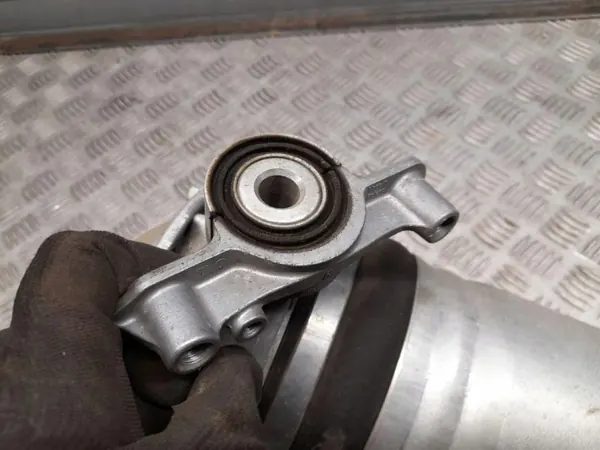 Porsche Cayenne takaoikea iskunvaimennin OEM 7P5616504AE image 7