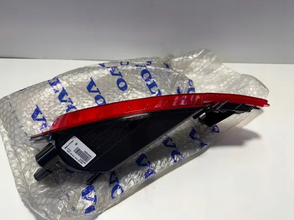 Farol de Neblina Volvo XC60 Direito OE 31353286 image 4