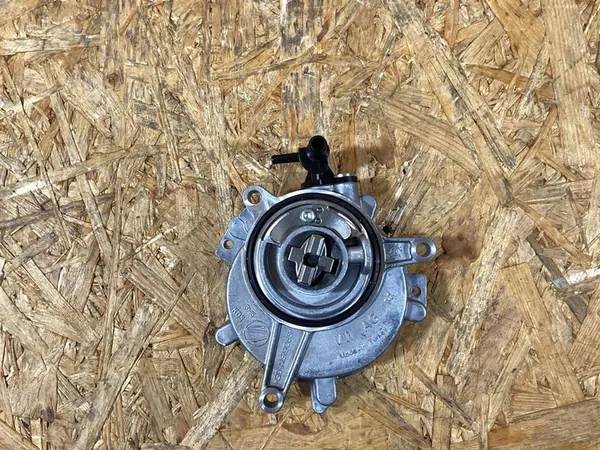 Imupumppu Porsche Panamera Macan Cayenne Audi 2.9 3.0 4.0 PAB145100 image 2