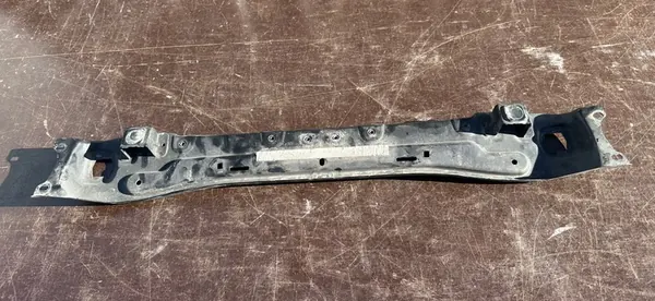 Supporto superiore anteriore MERCEDES GLK W204 X204 A2046200172 image 2