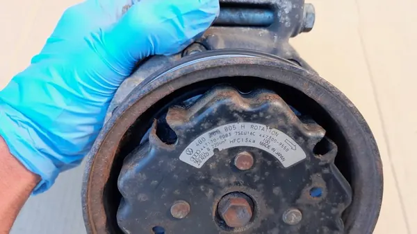 Compressore Aria Condizionata Audi A6 C5 3.0 ASN V6 4B0260805H image 4