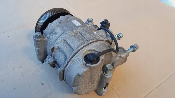 Compressore Aria Condizionata Audi A6 C5 3.0 ASN V6 4B0260805H image 6