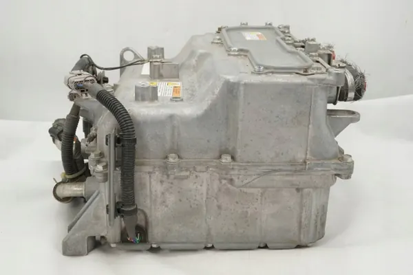 Mitsubishi Outlander Wechselrichter 9410A078 - Gebraucht image 3
