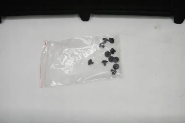 Huvisolering Suzuki Vitara III Lift image 2