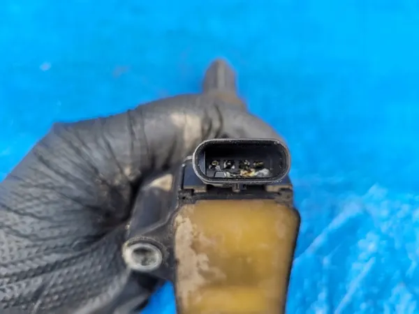 Zündspule OPEL Corsa E Astra K 1.0 1.4 T GM 12670053 image 4