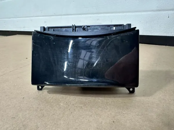 Cendrier OEM A2166800710 pour Mercedes CL W216, C216 image 2