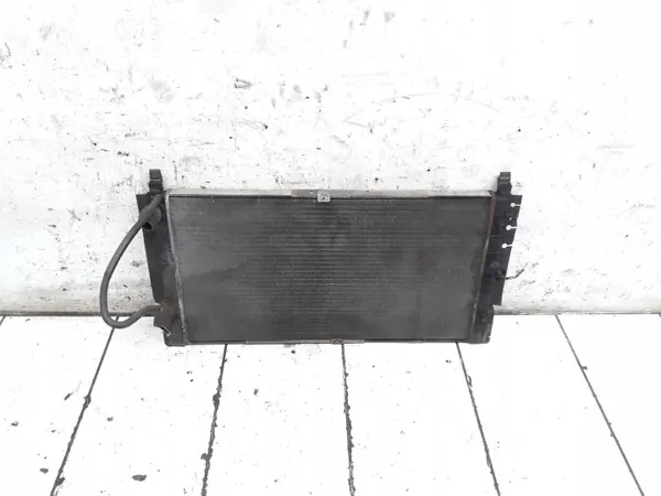 Radiateur d'eau OEM ARA200711 pour VW Transporter T4 image 2