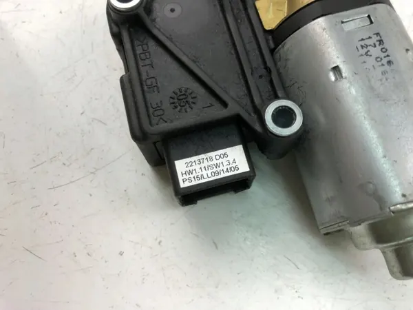 Schiebedachmotor OEM 2213718D05 für Peugeot 407 SW image 4