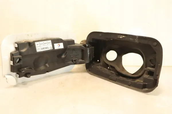 Kraftstoffklappe OEM 21551 11 für Citroen Berlingo III image 6