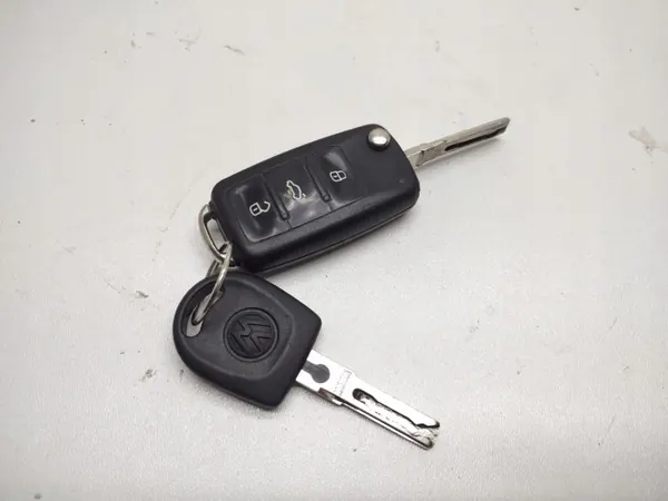Insert de cerradura OEM 2K0837167 izquierdo VW Caddy image 6