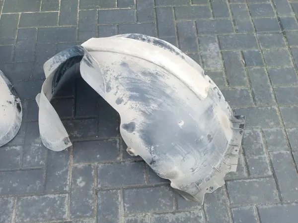 VW GOLF VIII Front Wheel Arch Right 5H0805970A image 2