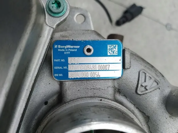 Turbo BorgWarner OEM 53049900054 - Pièce d'occasion image 3