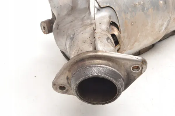 Toyota OEM 89481-71010 Gebruikte Katalysator image 4