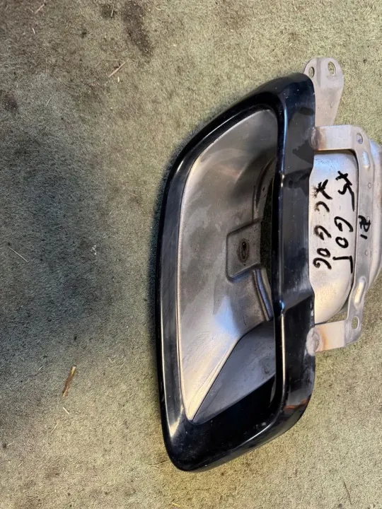 OEM 5A5C8F4 Oikea pakopää BMW X5 G05 X6 G06 image 2