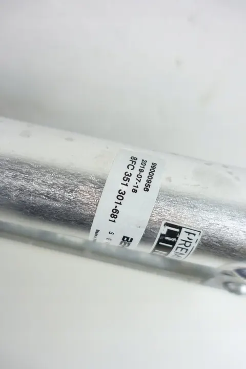 Mahle AC 370 000P Ilmastointikondensaattori image 4