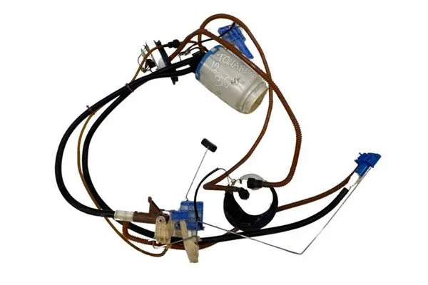 Brandstofpomp VW TOUAREG 3.0L 2012 image 6