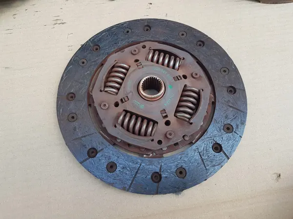 Conjunto de Embreagem Completo / Audi A2 1.4 TDI AMF 75CV / Funcional image 6