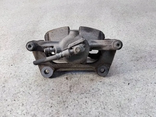 OEM 67987G Vänster frambromsok för Skoda Superb III image 4