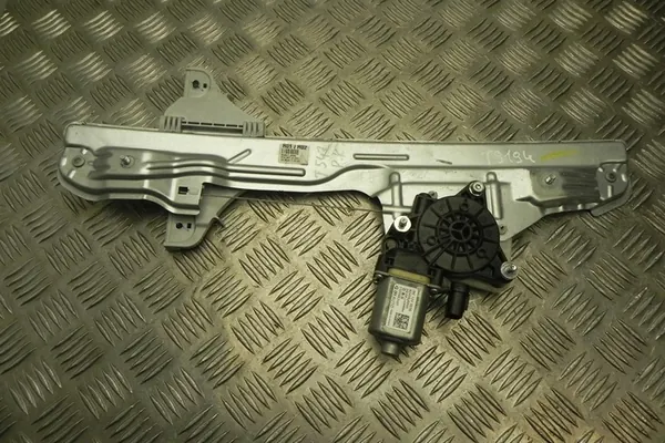 Pièces de carrosserie HYUNDAI KONA 2020 92407J9210 image 4