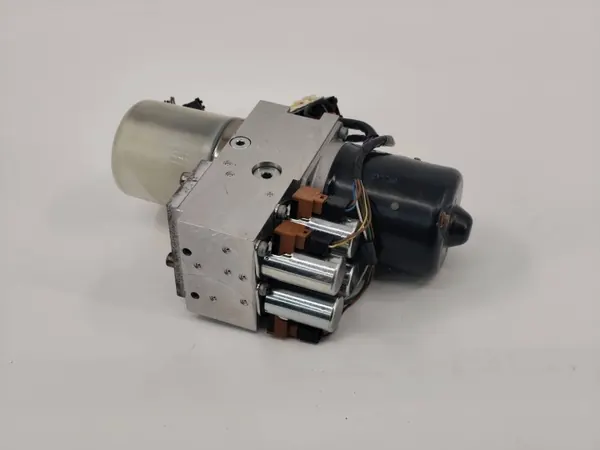 Hydrauliikkapumppu taittokatto OEM A2098000630 Mercedes image 7