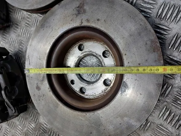 Bremsscheiben + Beläge + Bremssättel VA OEM Volvo S60 II image 5