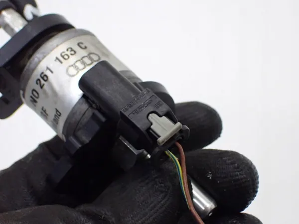 Pompe à carburant OEM 4M0963303C pour Audi A8 D5 50TDI image 5