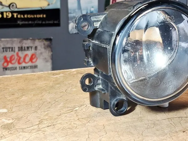 Renault Clio IV Kadjar halógeno esquerdo 261550885R Valeo image 2