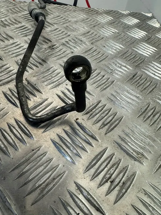 Opel Zafira A 2004 Tubo de Óleo Turbo Frontal image 4