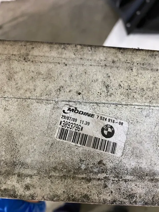 INTERCOOLER BMW 3 E90 1 E87 X1 E84 2005-2011 image 2