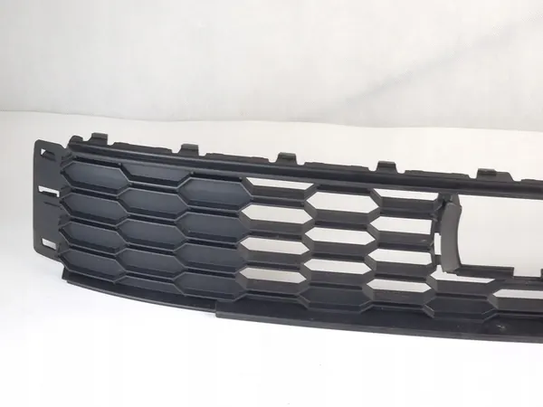 Griglia Paraurti Anteriore Skoda Fabia 3 6V0 OEM 6V0853677G image 4