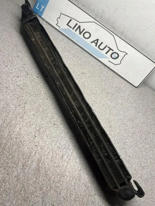 Enfriador de aceite BMW OEM 2243456 para Serie 5 E34 image 3