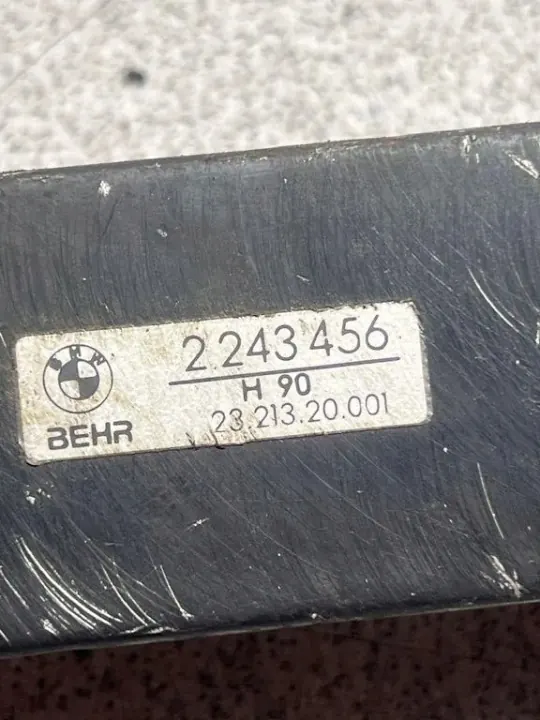 Enfriador de aceite BMW OEM 2243456 para Serie 5 E34 image 5
