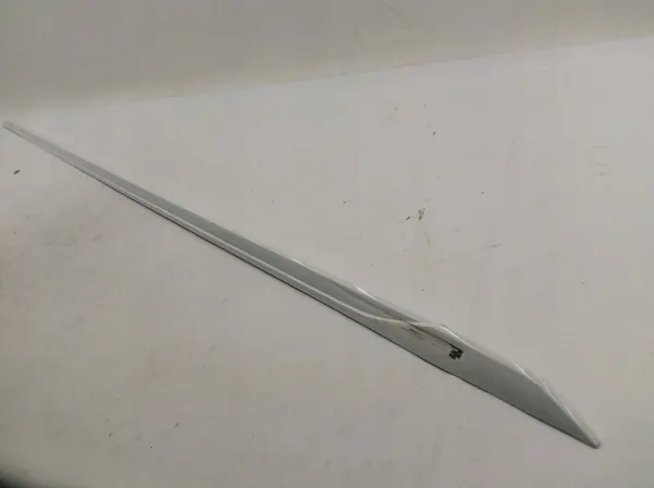 AUDI A4 B9 8W Right Side Threshold 8W0853932A image 4