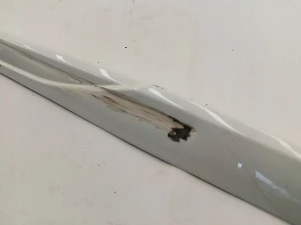 AUDI A4 B9 8W Right Side Threshold 8W0853932A image 5