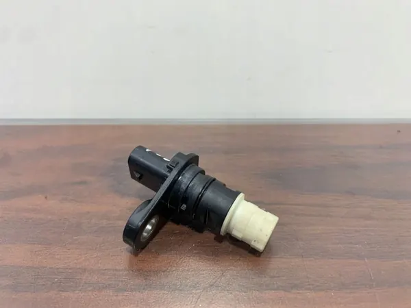 Subaru OE Nokka-akselin asentoanturi OEM FBZ25637 image 3
