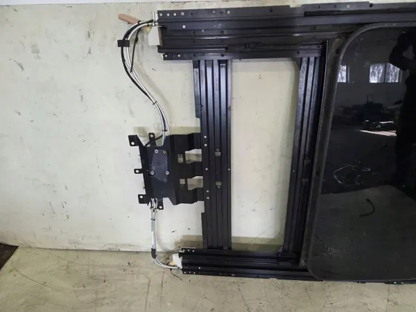 Komplettes Schiebedach OEM 4E0877041F für Audi A8 D3 2005 image 3