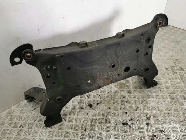 Ford Focus 2011 Etuapukansi OEM AMD102256 image 4