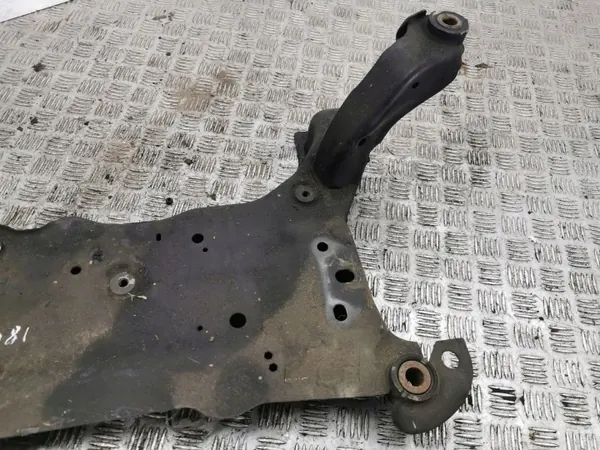 Ford Focus 2011 Etuapukansi OEM AMD102256 image 6