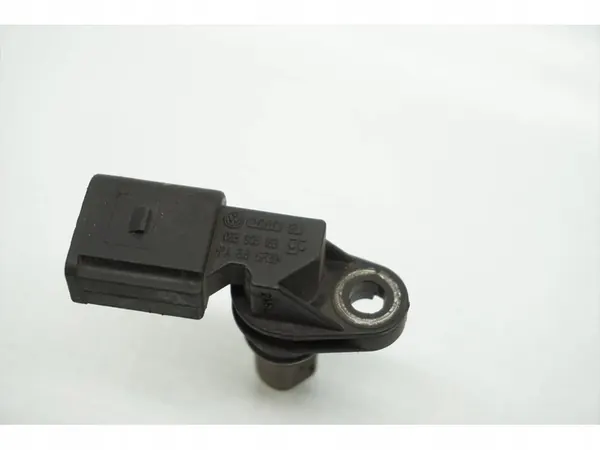 VW Passat Kampiakselin sijaintianturi 2.0 TDI Diesel image 4