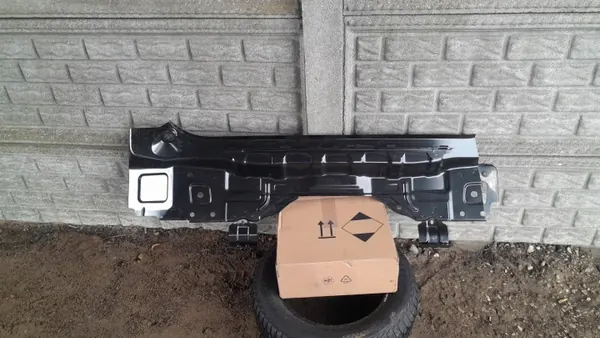 Refuerzo Pared Trasera Volvo XC90 II OEM 323928588 image 5
