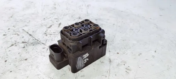 Distributeur Pneumatique Audi A6 C6 OEM 4F0616013 image 2