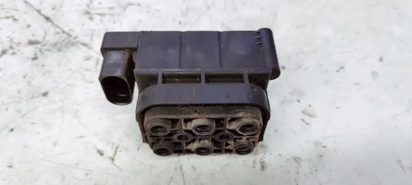 Distributeur Pneumatique Audi A6 C6 OEM 4F0616013 image 4