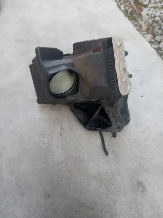 Caixa Filtro Ar Audi OEM 8K0133835AD Usado image 3