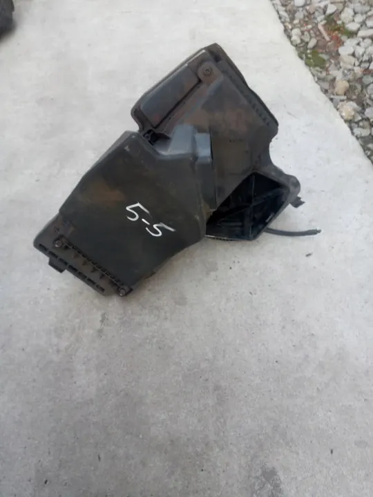Caixa Filtro Ar Audi OEM 8K0133835AD Usado image 5