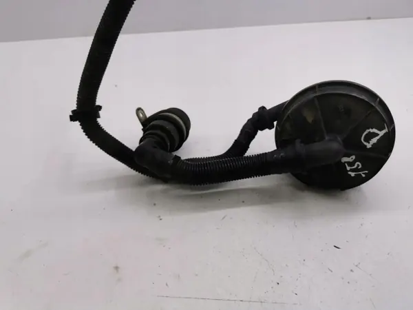 Toissijainen ilmapumppu OEM 3W0131083B Bentleylle image 4