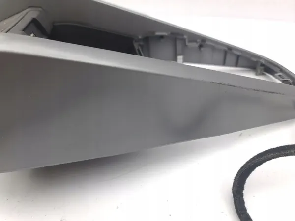 KIA Stonic 2022 Dörrkarm OEM 84635H8900 image 10