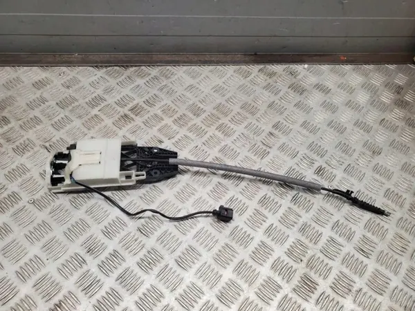 Cadre de poignée porte avant droit OEM 7P5837885B image 2