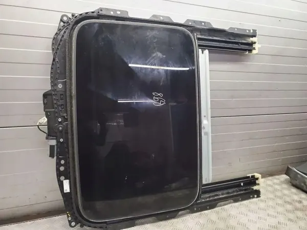 Audi A4 S4 B9 Schievedak OEM 8W5877041 - Gebruikt image 6
